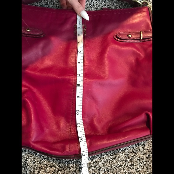 Authentic Coach Colette Leather Shoulder Bag - Picture 7 of 8